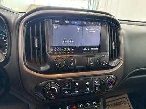 Miniature 17 GMC Canyon AT4 2021
