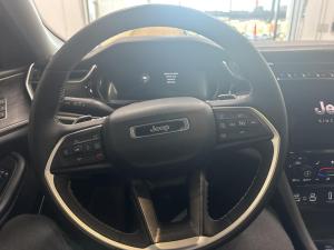 Miniature 14 Jeep Grand Cherokee Limited 2023