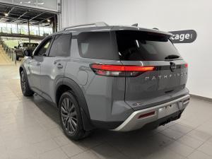 Miniature 6 Nissan Pathfinder SL 2022