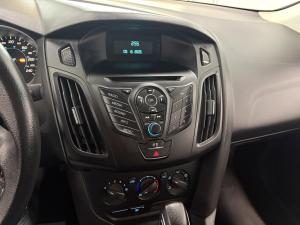 Miniature 8 Ford Focus S 2014