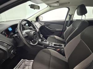 Miniature 10 Ford Focus S 2014
