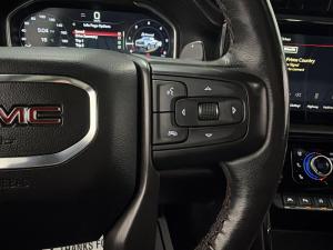 Miniature 18 GMC Sierra 1500 AT4X 2023