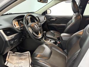 Miniature 12 Jeep Cherokee Trailhawk 2016