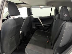 Miniature 12 Toyota Rav4 XLE 2016