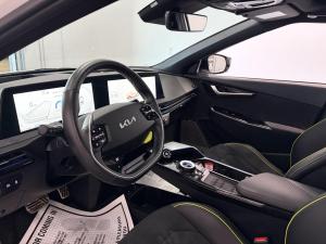 Miniature 14 Kia EV6 GT 2023