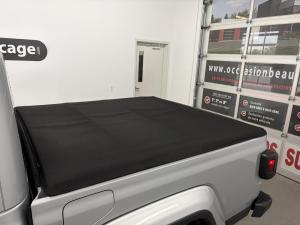 Miniature 15 Jeep Gladiator Overland 2023