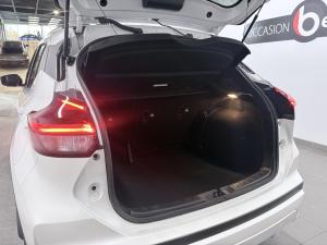 Thumbnail 16 Nissan Kicks SR Premium 2024
