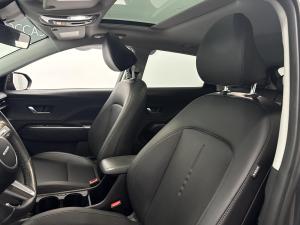 Miniature 17 Hyundai Kona EV Preferred w/Trend 2025