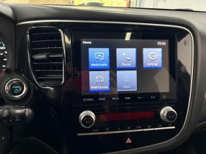 Miniature 9 Mitsubishi Outlander PHEV 2020