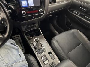 Miniature 11 Mitsubishi Outlander PHEV 2020