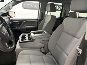 Miniature 11 GMC Sierra 1500 Base 2018