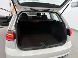 Miniature 14 Volkswagen Golf Sportwagen 1.8 TSI 2019