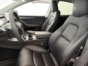 Thumbnail 9 Tesla Model Y Long Range 2024