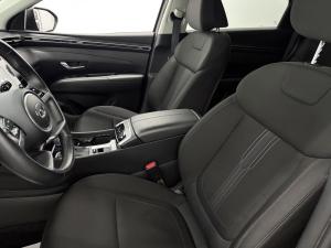 Miniature 12 Hyundai Tucson Essential 2023