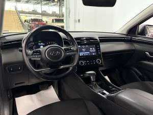 Miniature 14 Hyundai Tucson Essential 2023