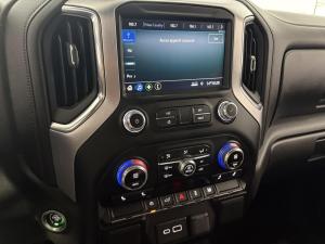 Miniature 10 GMC Sierra 1500 LTD Elevation 2022