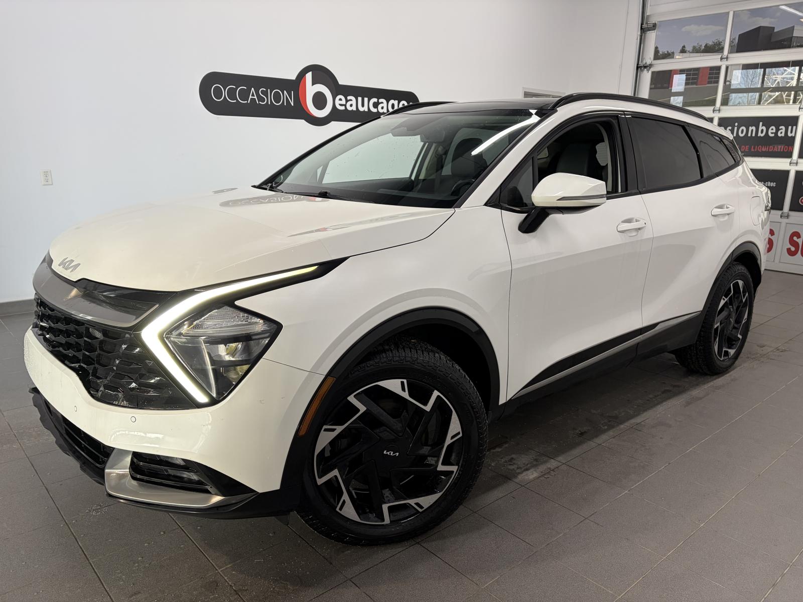 Image 1 Kia Sportage EX 2023