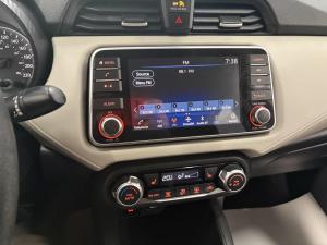 Miniature 9 Nissan Versa SV 2022