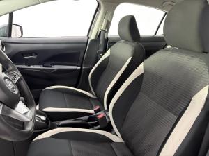 Miniature 12 Nissan Versa SV 2022