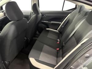 Miniature 13 Nissan Versa SV 2022