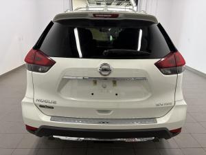 Thumbnail 5 Nissan Rogue SV 2018