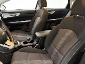 Miniature 12 Kia Forte LX 2024
