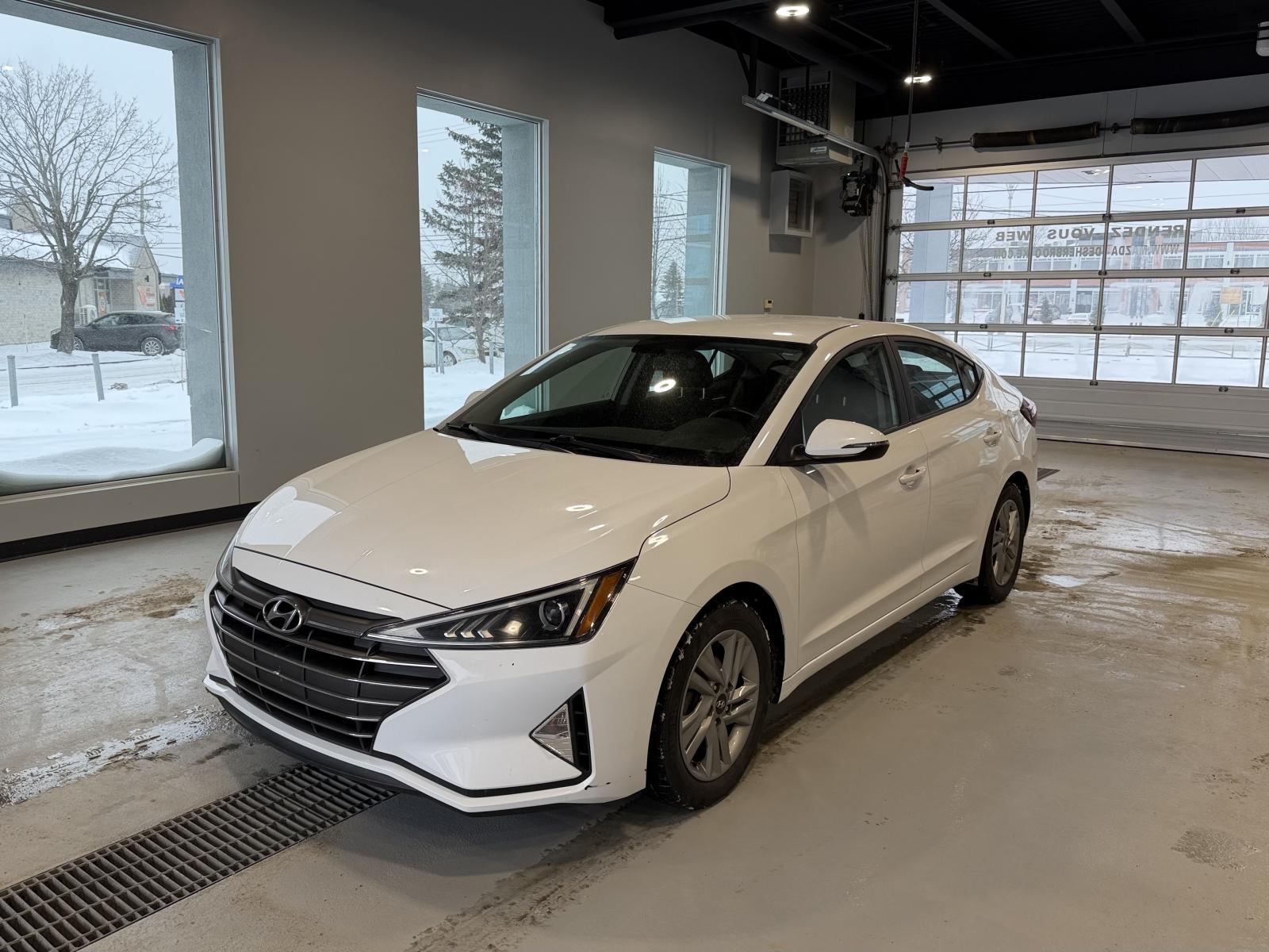 Hyundai Elantra Preferred 2020
