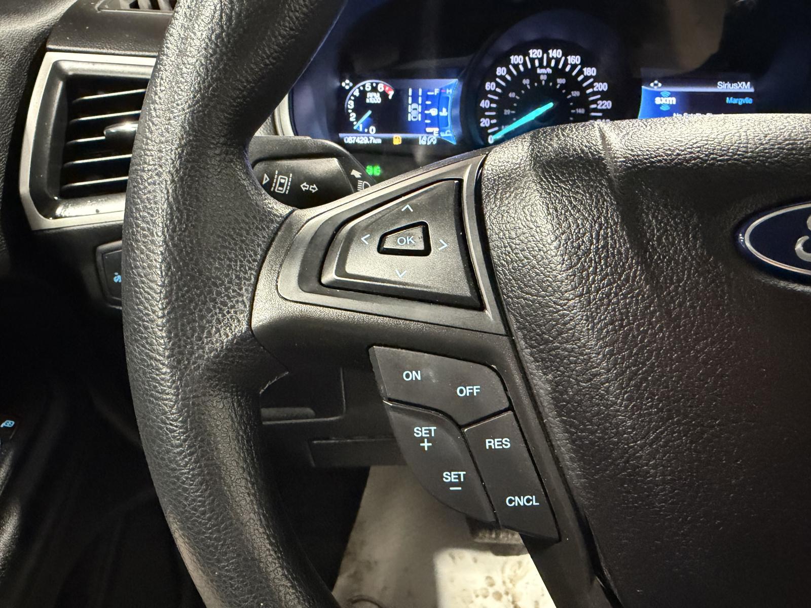 Image 11 Ford Edge SE 2023