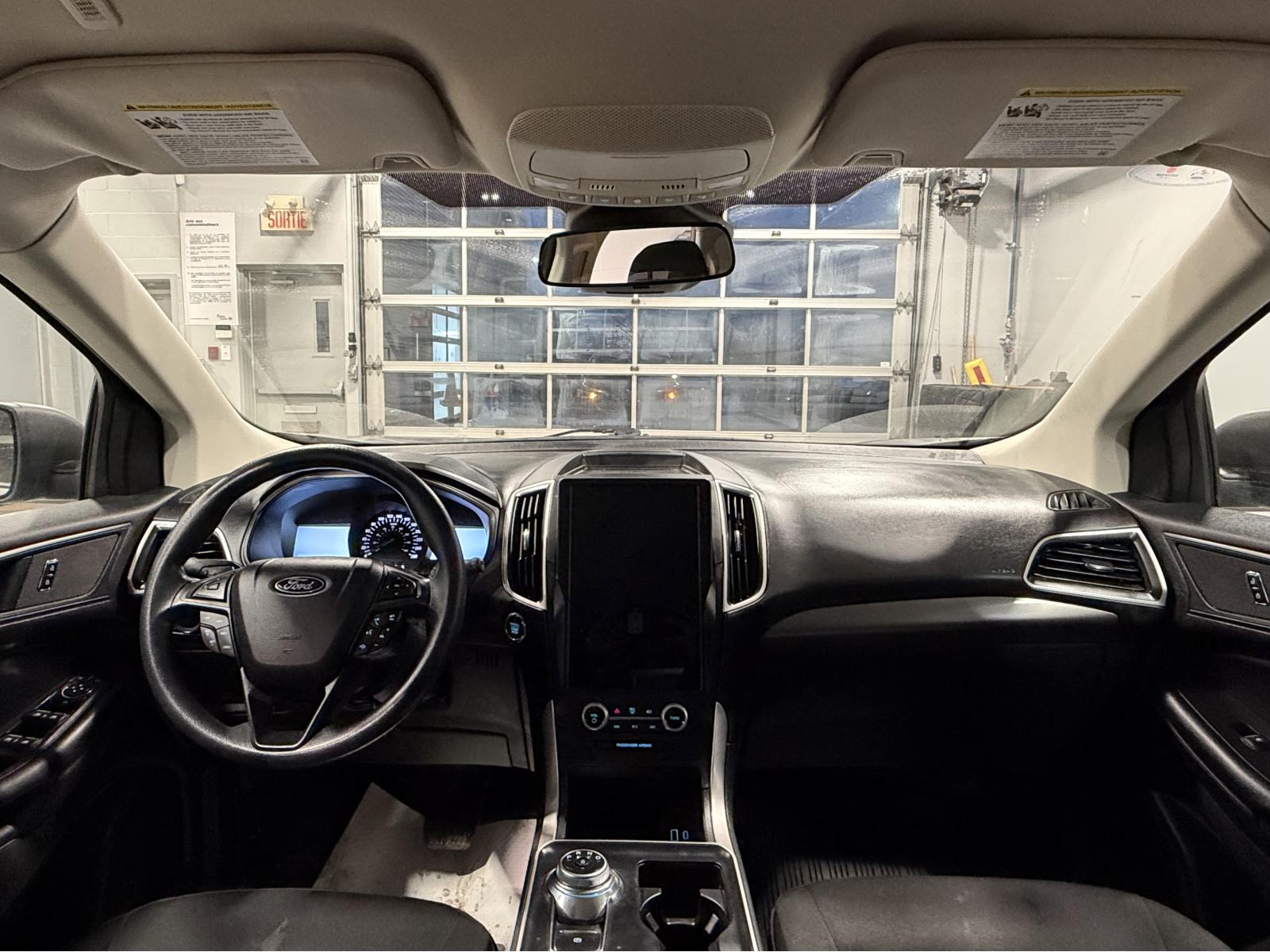 Image 17 Ford Edge SE 2023