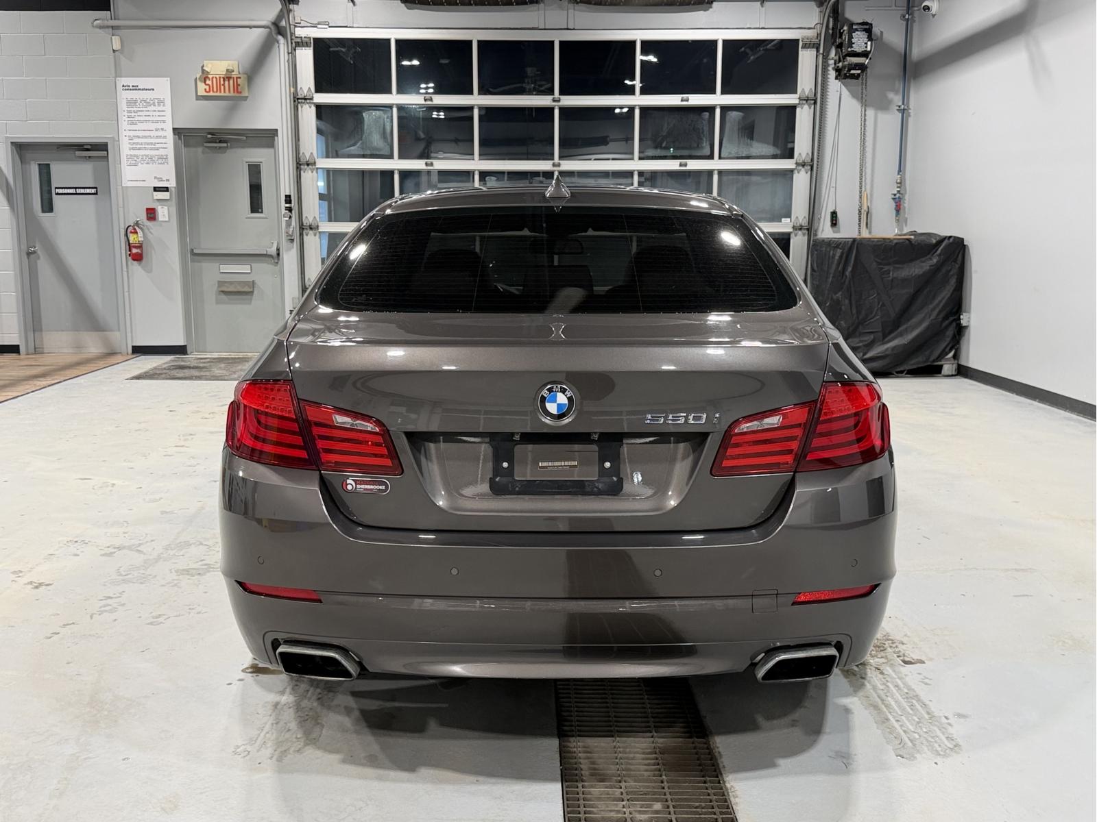 Image 5 BMW 5 550i xDrive 2011
