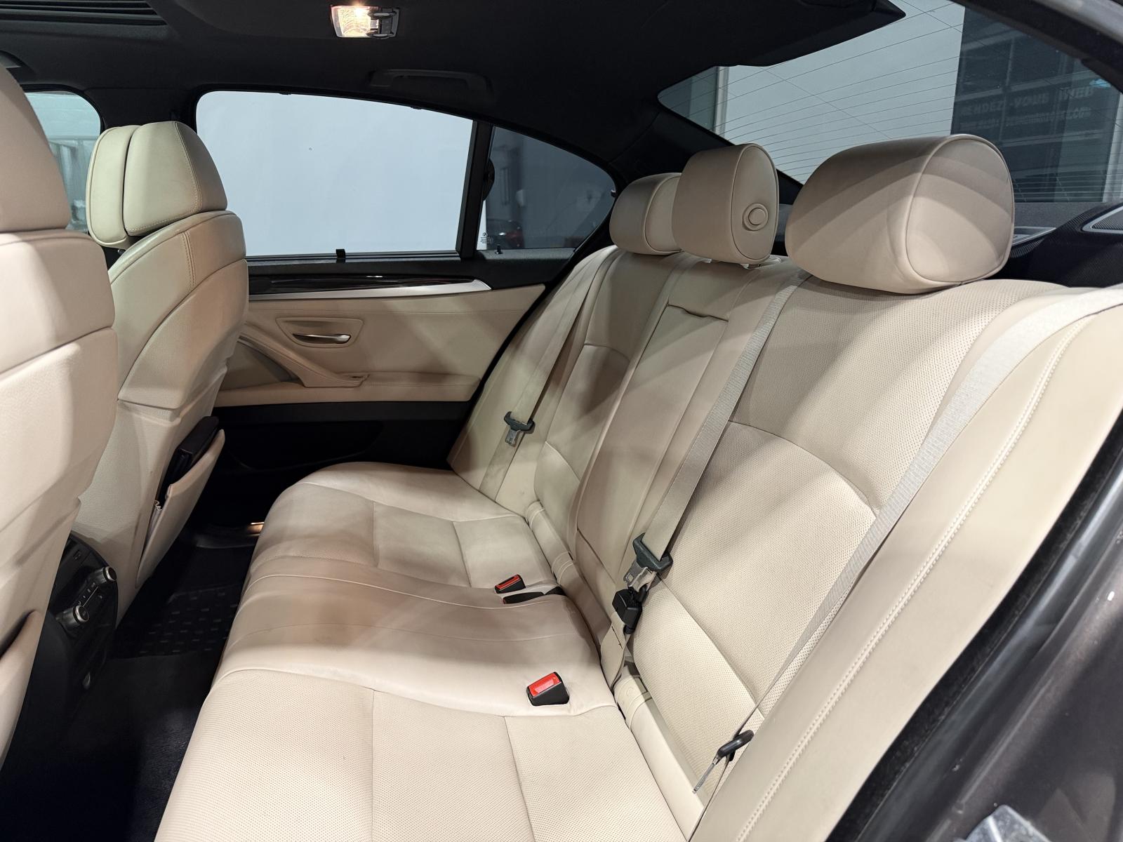 Image 9 BMW 5 550i xDrive 2011