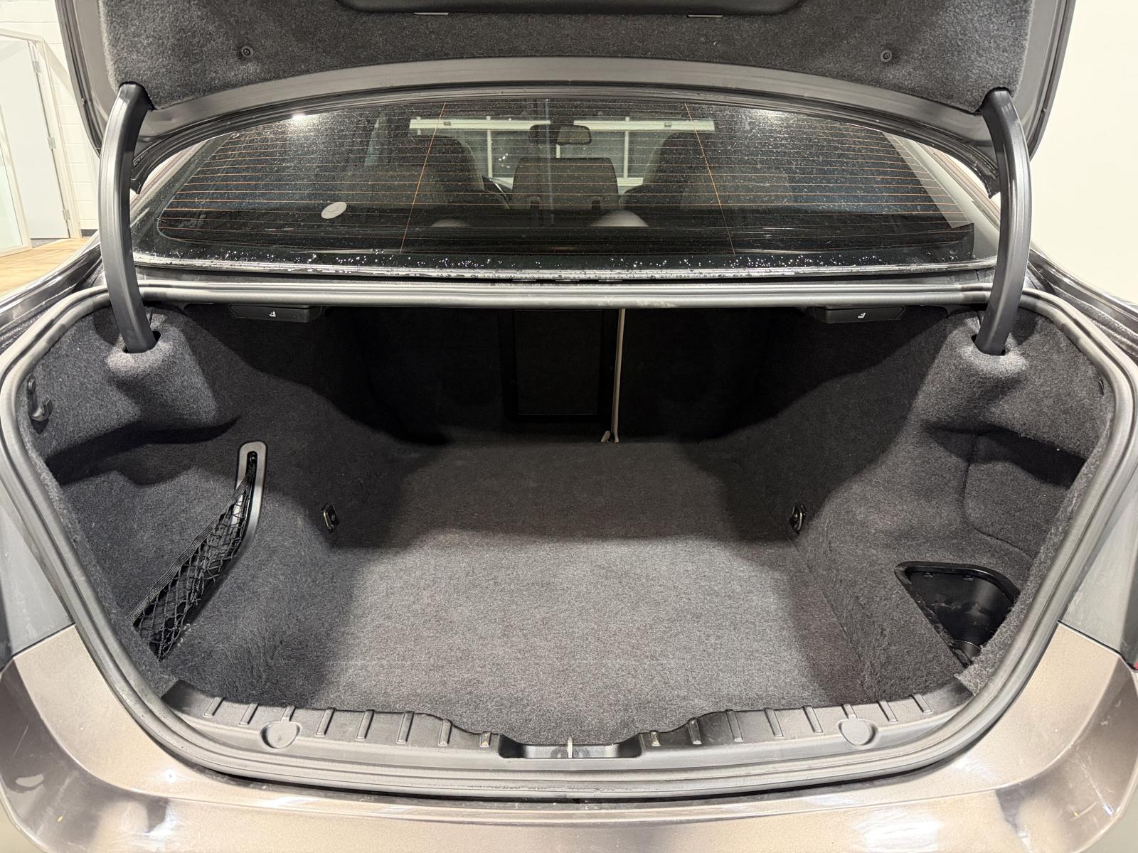 Image 6 BMW 5 550i xDrive 2011