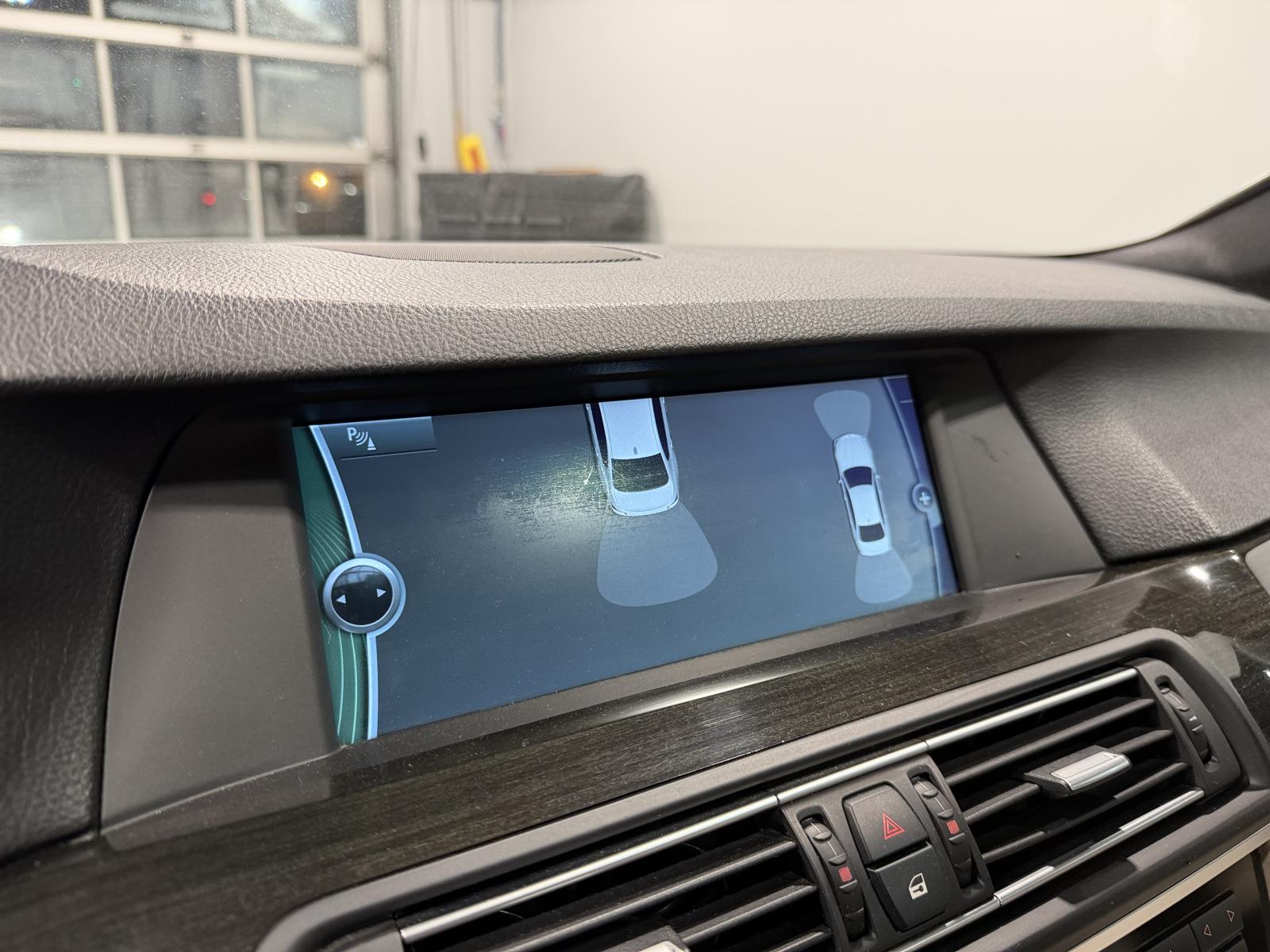 Image 23 BMW 5 550i xDrive 2011