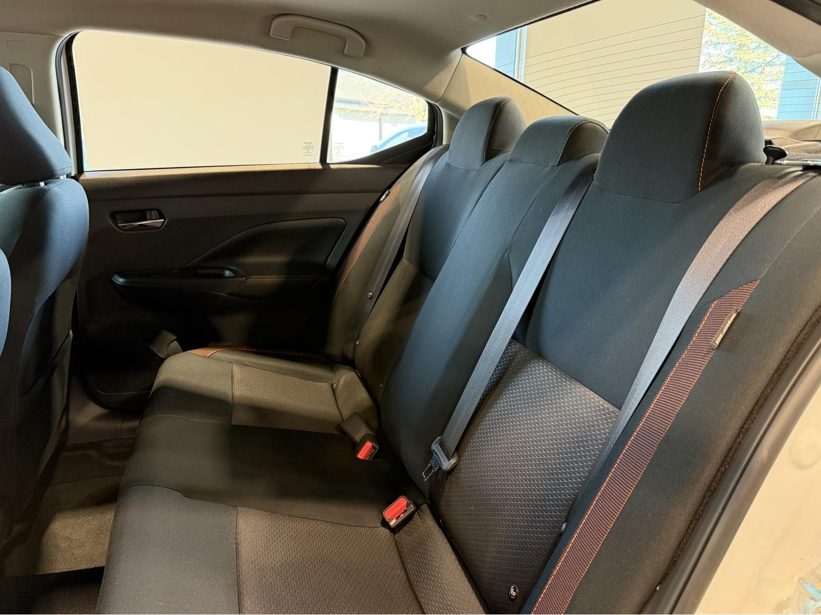 Image 8 Nissan Versa SR 2021