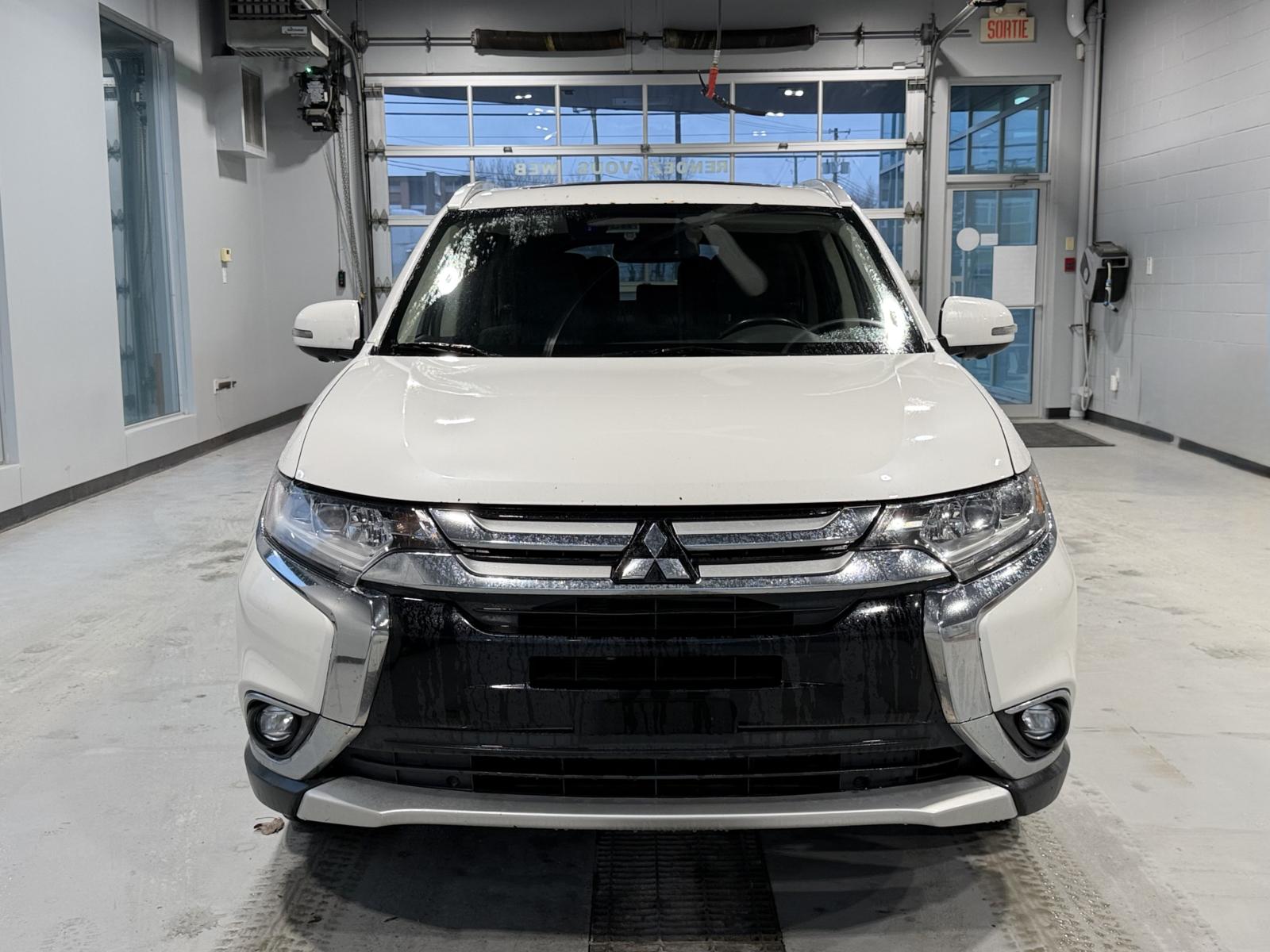 Image 9 Mitsubishi Outlander GT 2017