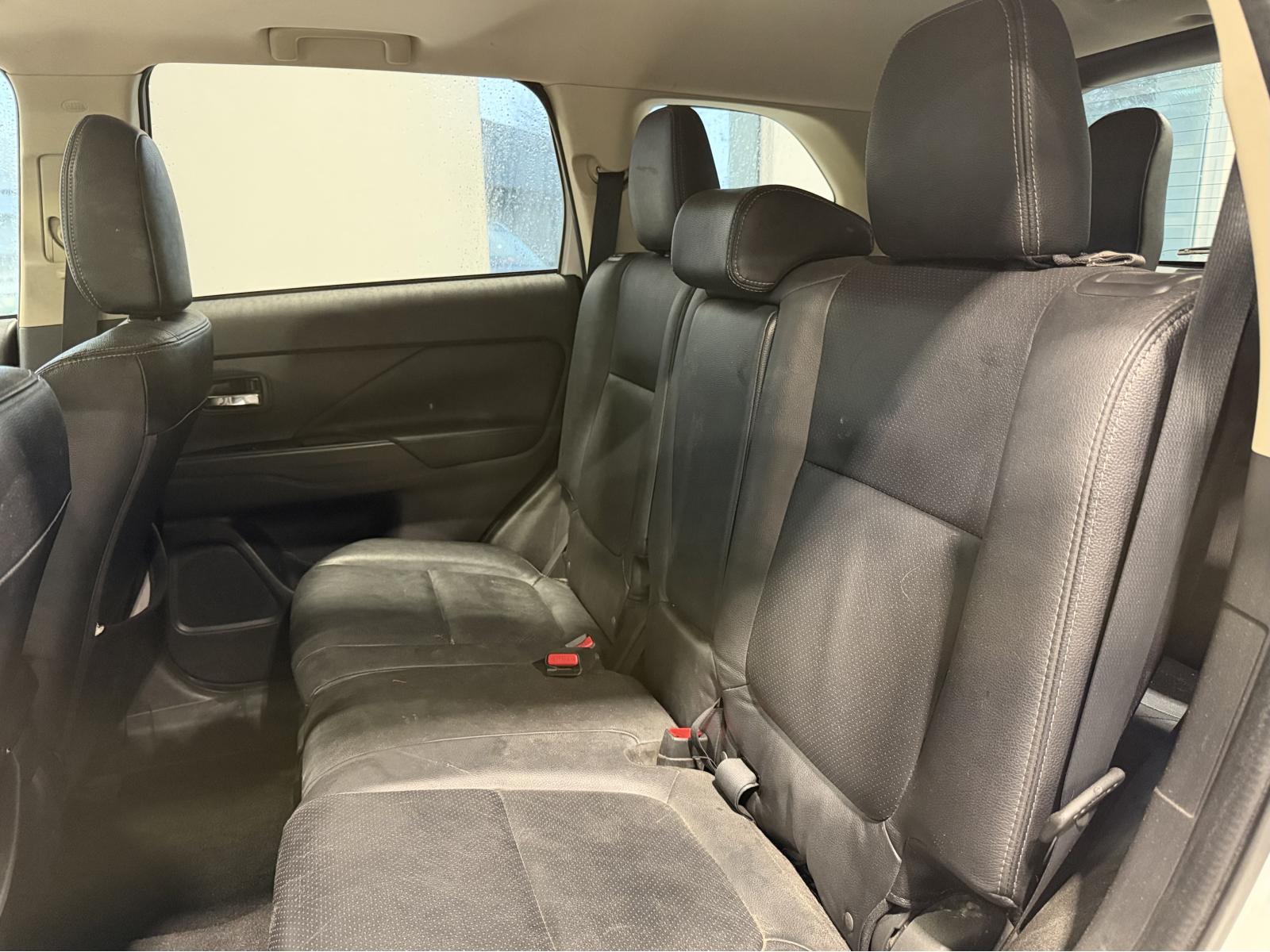 Image 11 Mitsubishi Outlander GT 2017