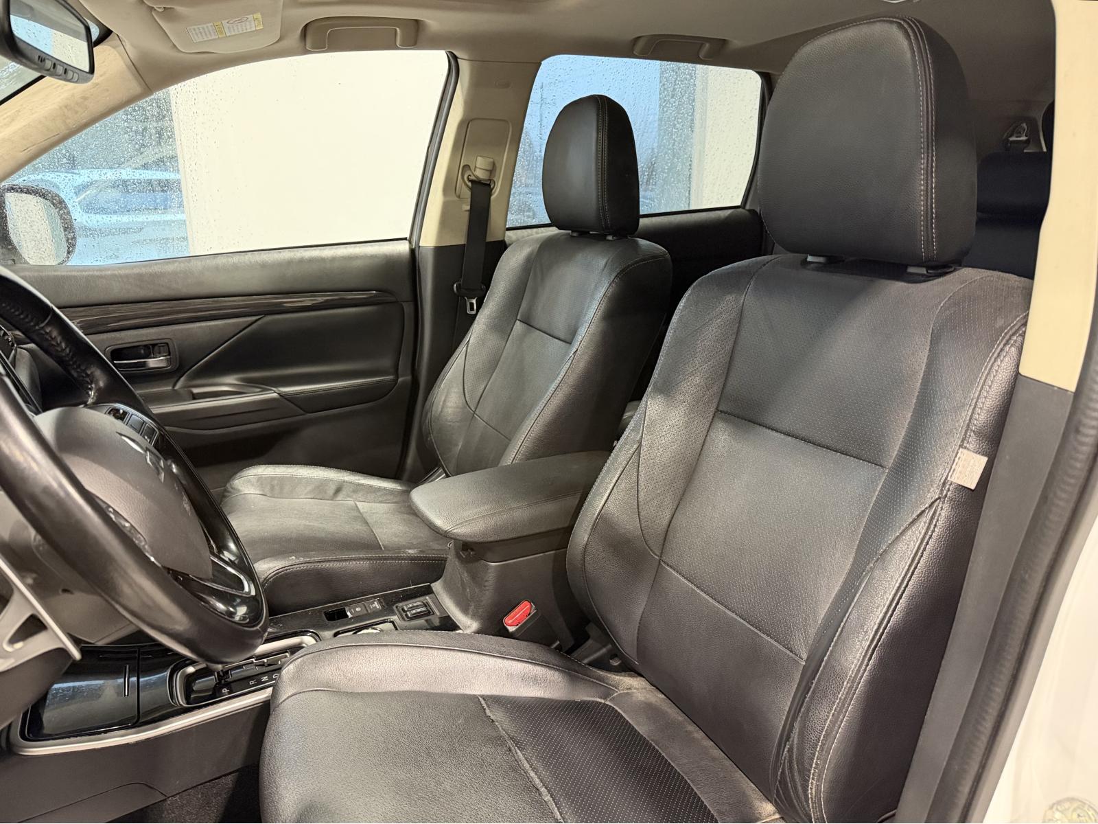 Image 12 Mitsubishi Outlander GT 2017