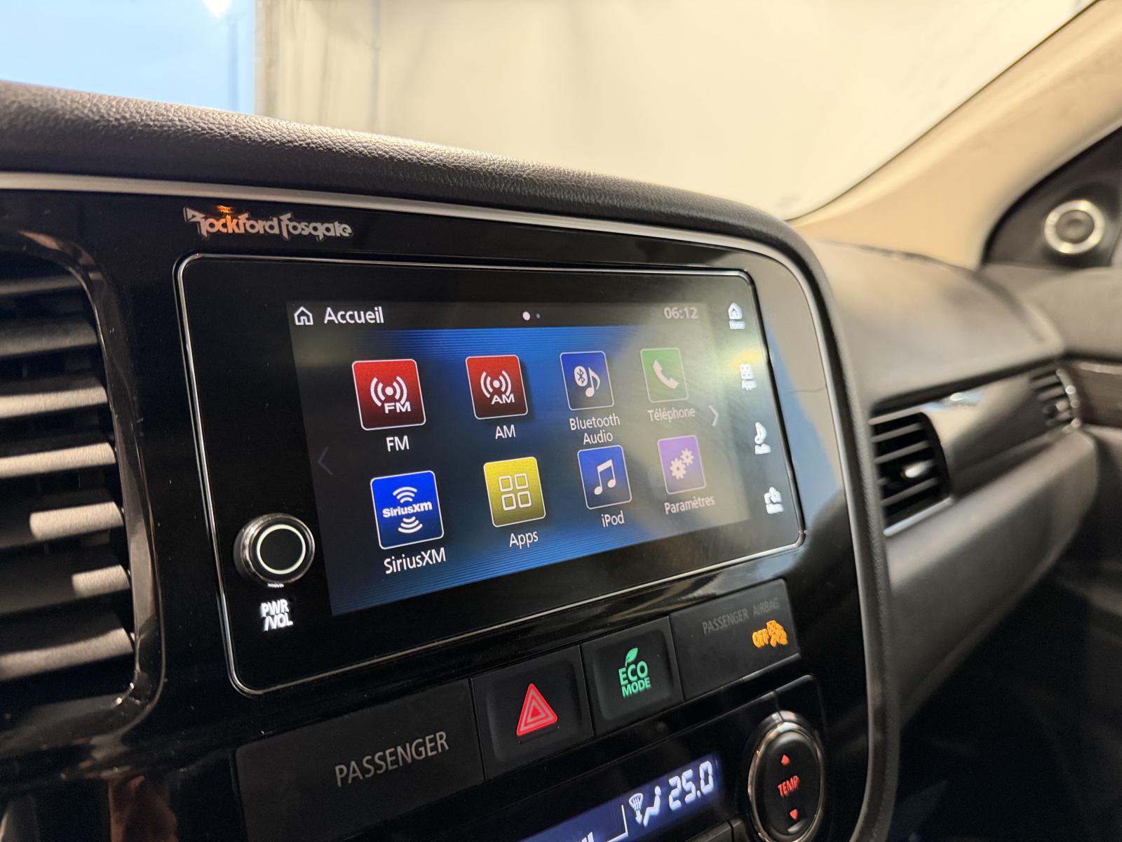 Image 19 Mitsubishi Outlander GT 2017