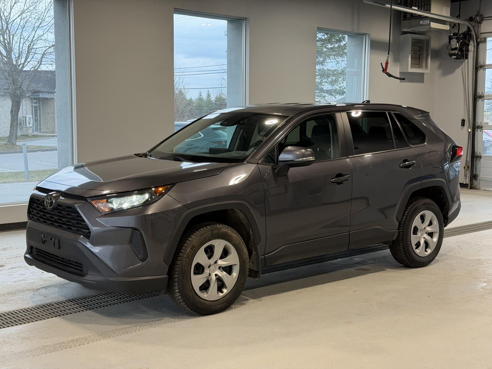 Toyota Rav4 LE 2022