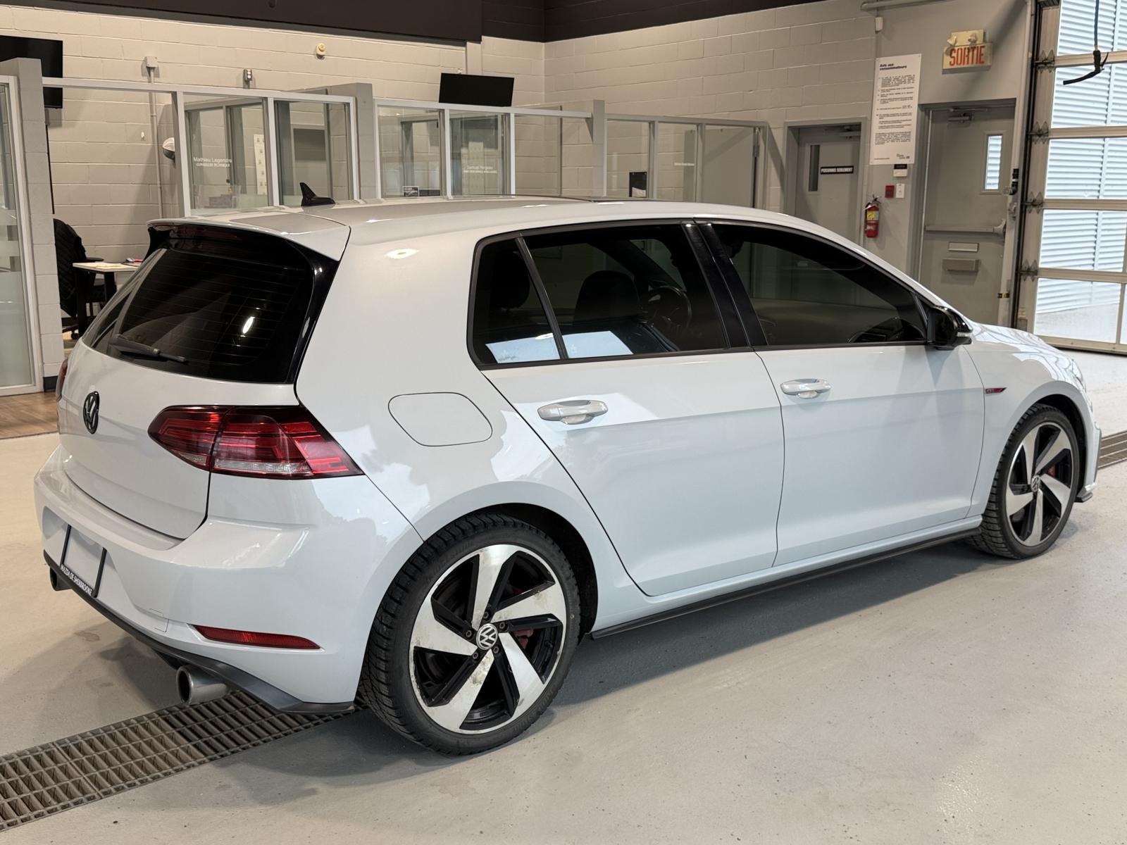 Volkswagen Golf GTI Autobahn 2018 — photo 7