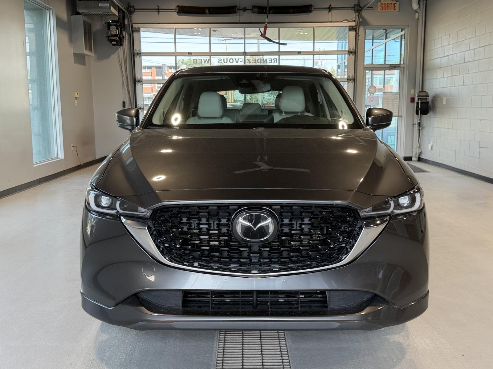 Mazda CX-5 GT 2025 — photo 8