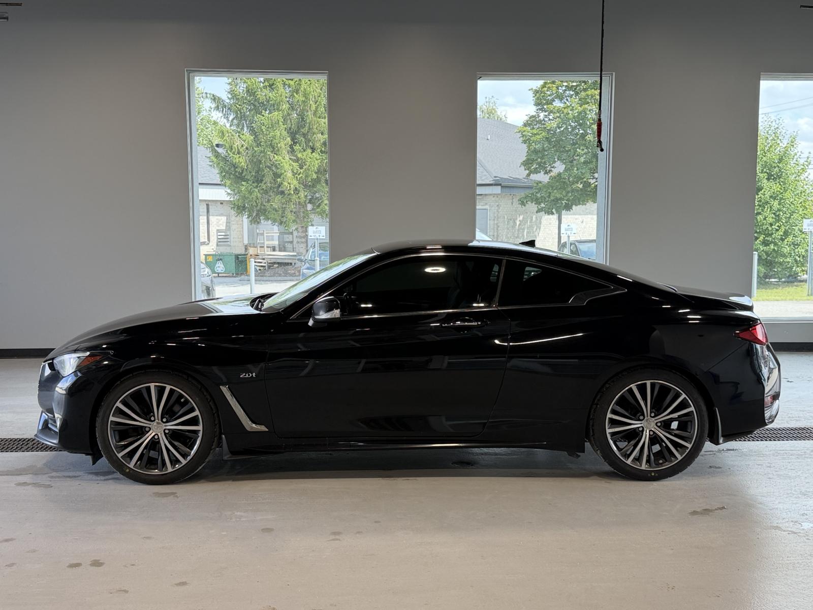 Infiniti Q60 Pure 2018 — photo 3