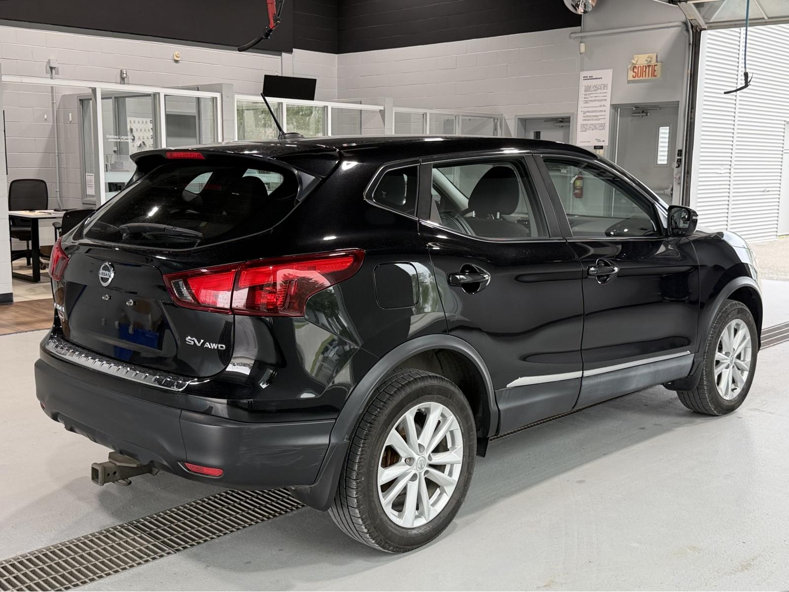 Nissan Qashqai SV 2017 — photo 6