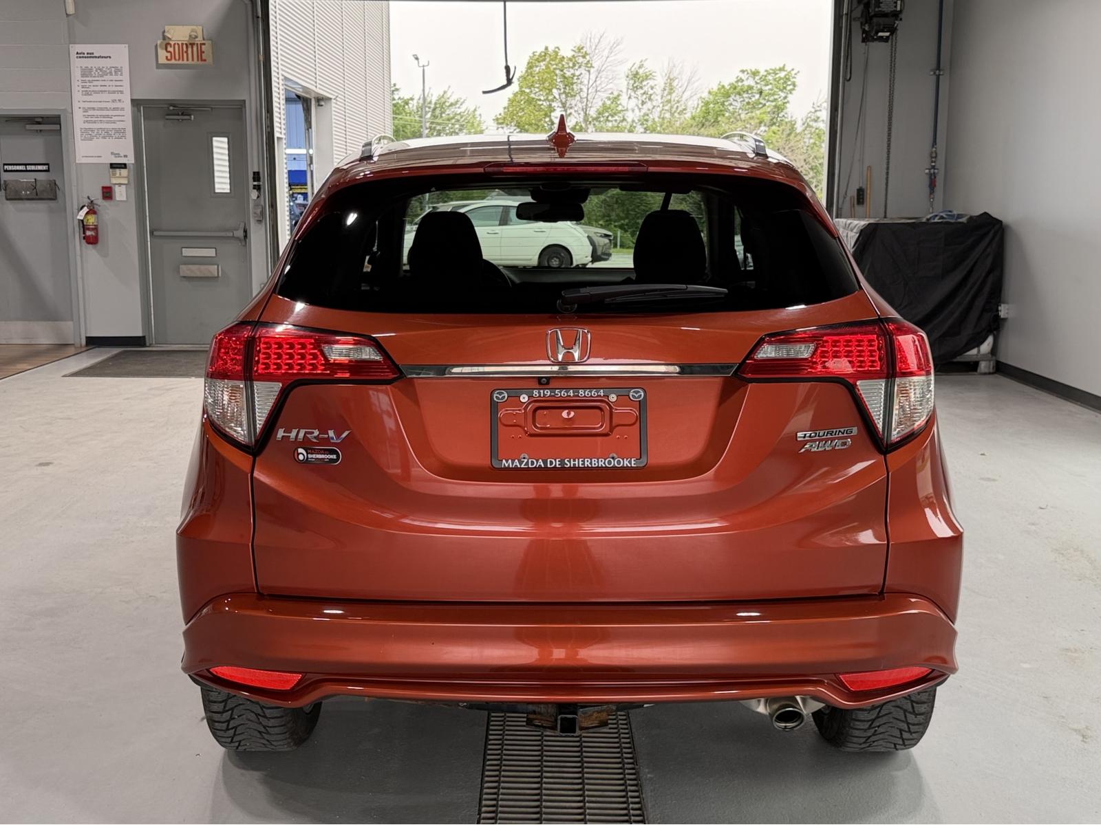 Honda HR-V Touring 2019 — photo 5