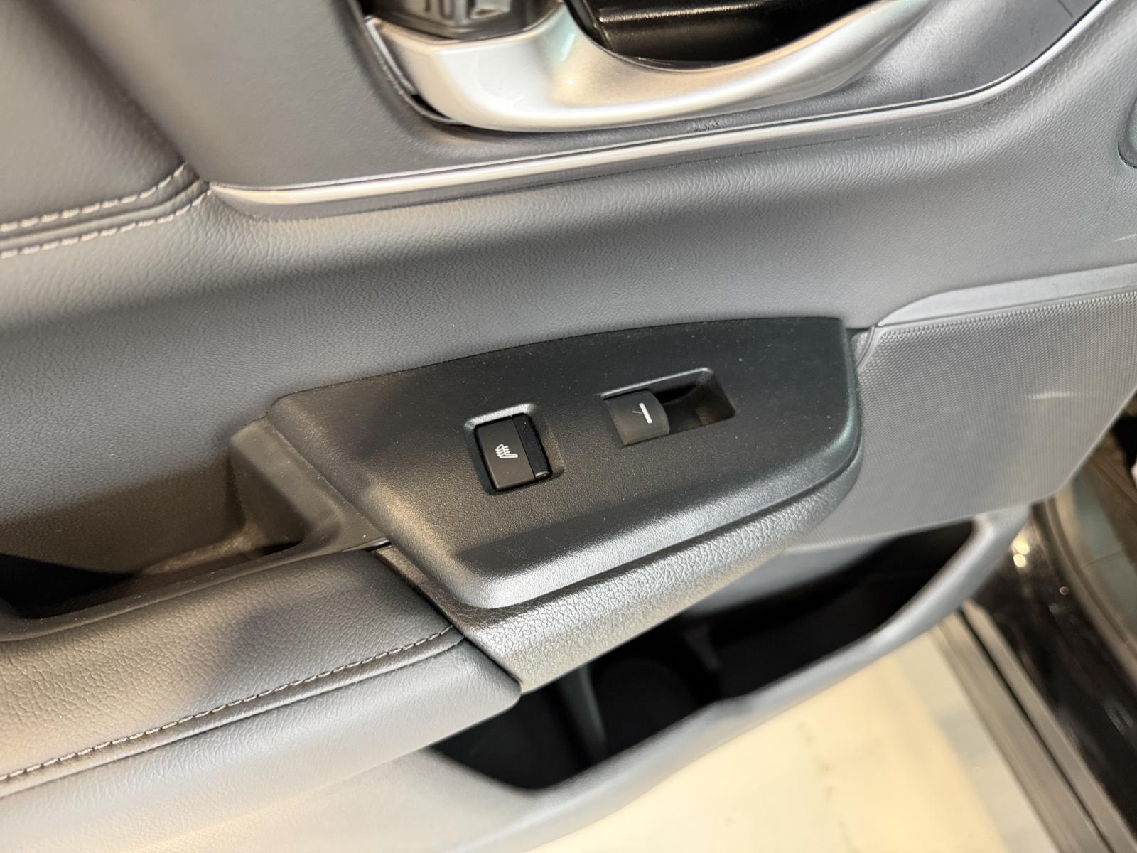 Honda CR-V EX-L 2022 — photo 8