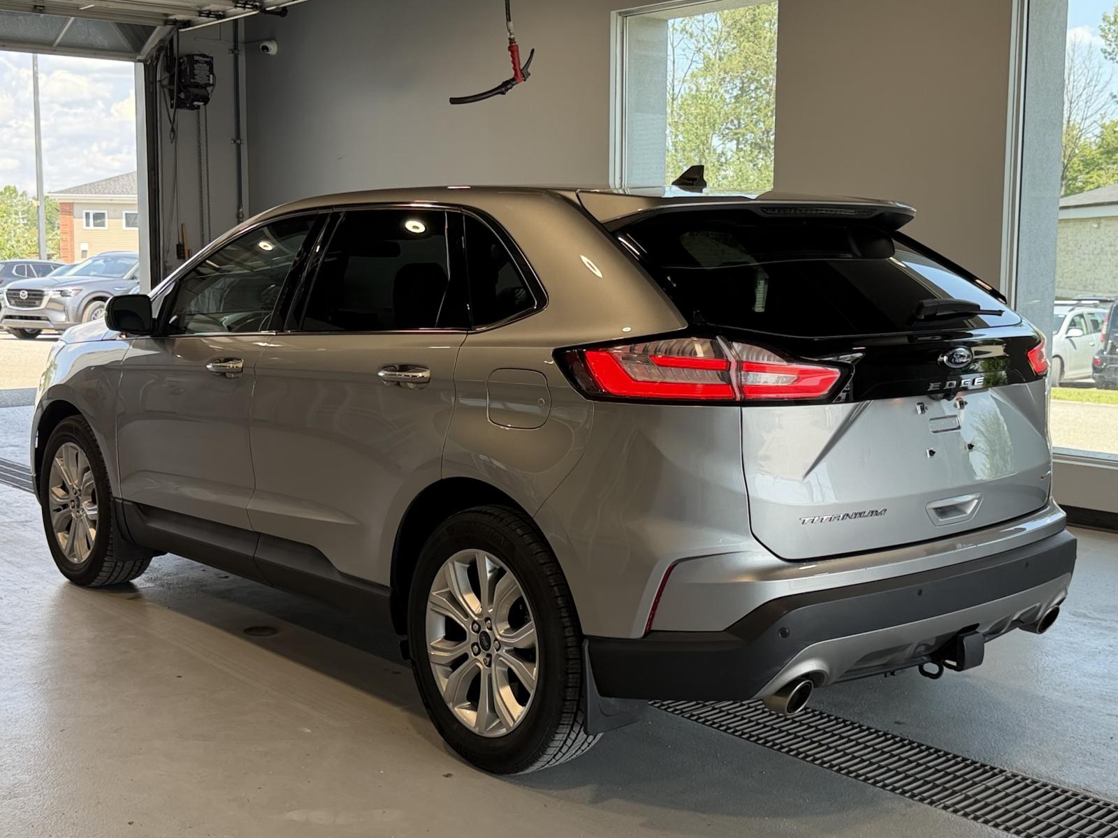 Ford Edge Titanium 2021 — photo 4