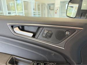Miniature 9 Ford Edge Titanium 2021