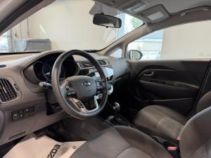 Miniature 10 Kia Rio LX 2017