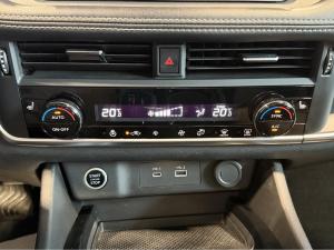 Thumbnail 17 Nissan Rogue S 2021