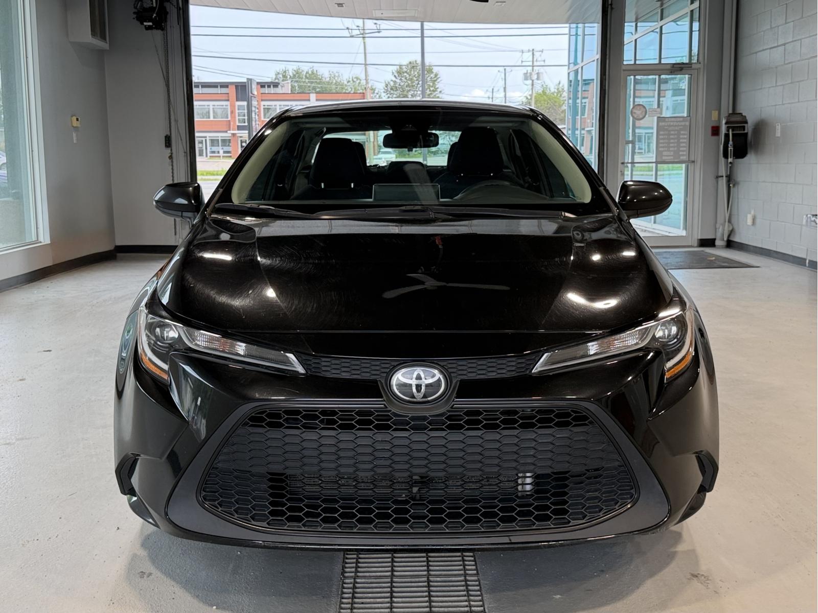 Toyota Corolla LE 2020 — photo 7